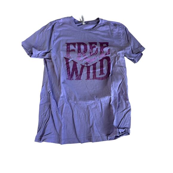 Bella Canvas Free and Wild Purple Graphic Tee - Size M - Picture 1 of 4